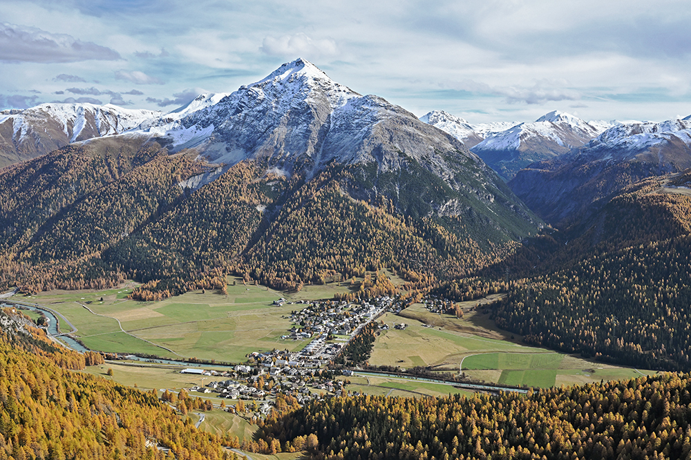010-engadin-lapunt-chamues-ch-piz-mezzaun-herbst-winter-schnee-luftbild-marcorubin-engiadina365-photoworks