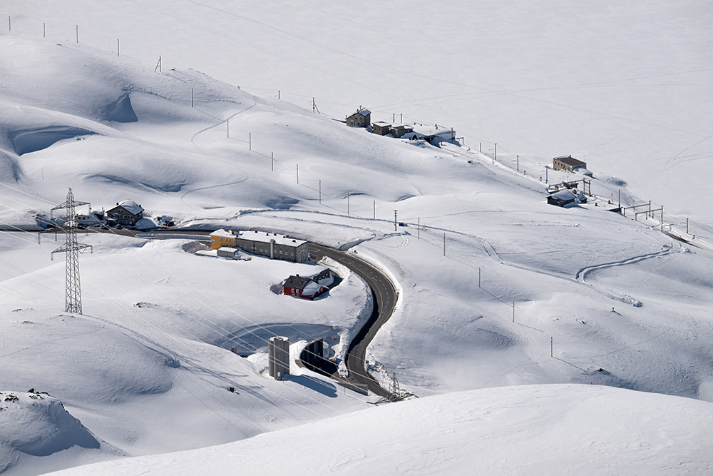 016-engadin-bernina-pass-ospizio-rhb-winter-schnee-eis-marcorubin-engiadina365-photoworks