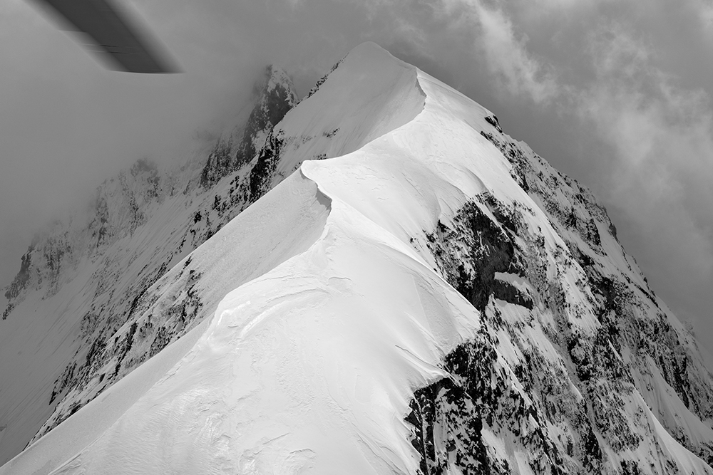 032-engadin-biancograt-crastalva-bernina-4000-schweiz-alpen-luftbild-marcorubin-engiadina365-photoworks