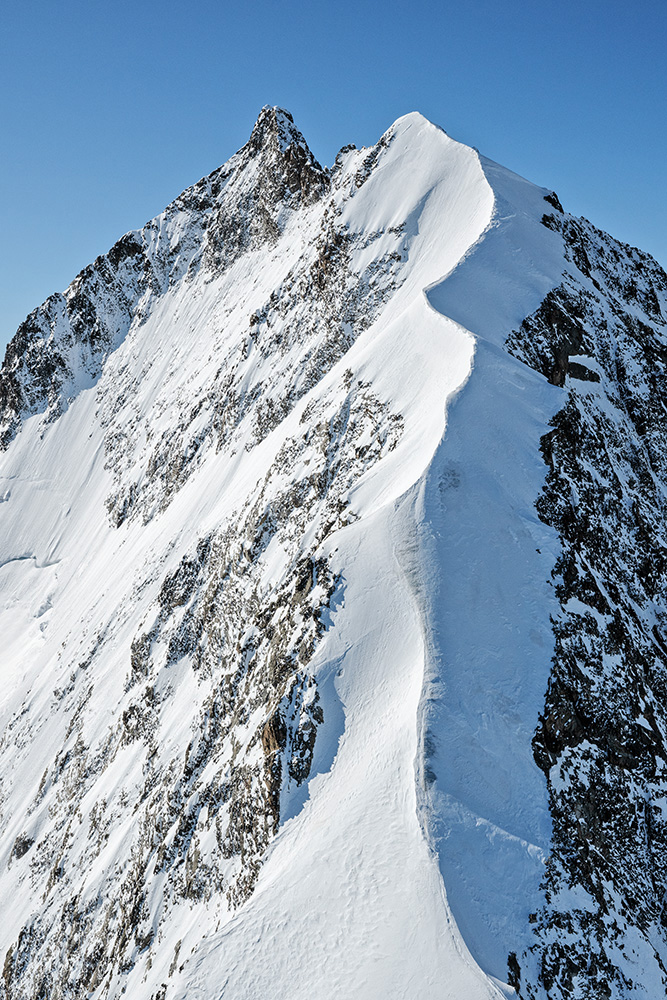 038-engadin-biancograt-crastalva-bernina-4000-schweiz-alpen-luftbild-marcorubin-engiadina365-photoworks